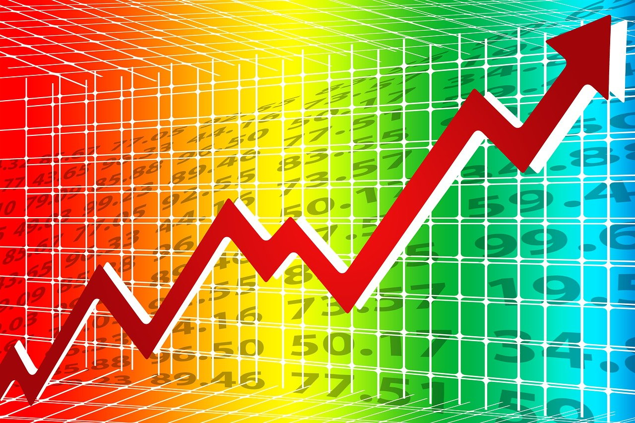 五家银行人均月薪超4.5万，金融行业薪资水平再次引发关注