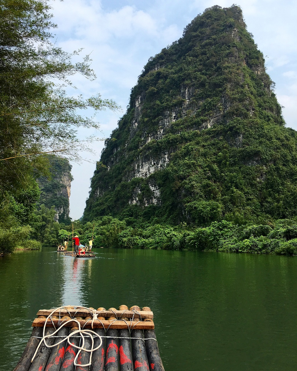 探秘桂林乐满地，一场梦幻的山水度假指南